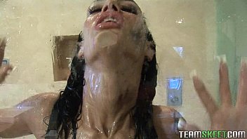 milf shower porn
