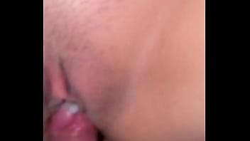 oral creampie in car