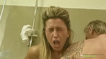 hot girl sex in bathroom