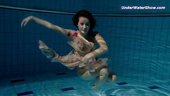 sex video in swimming pool