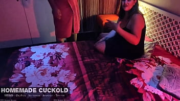 wife at swingers club video