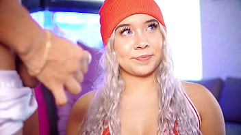 gamer girl forgets to turn off stream