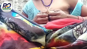 boobs of desi aunty