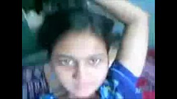 girl fingering herself on bed