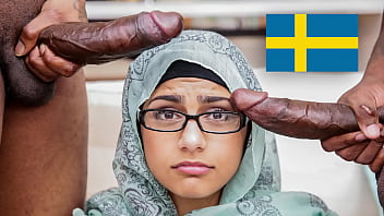 mia khalifa is muslim