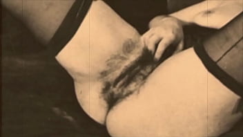 hairy pussy rubbing