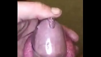 girl eats creampie from pussy