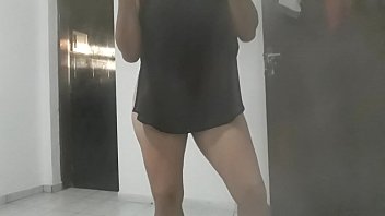 girls dancing upskirt