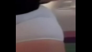 lal dupatta