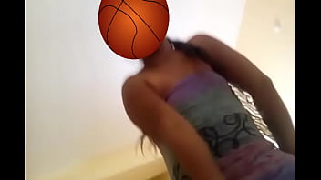 ma femme se masturbe en cachette
