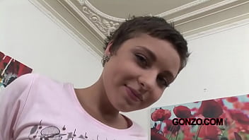 sanna khan