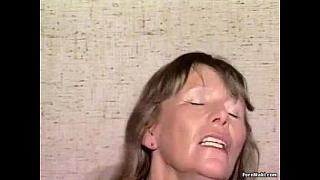 milf creampie gif