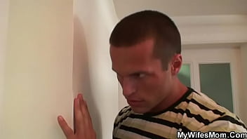 mom son share a room