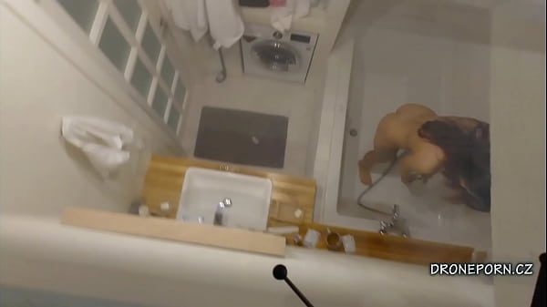 hidden cam changing